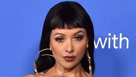 Heatwave Star Kat Graham Shares Swimsuit Photo From Cape。